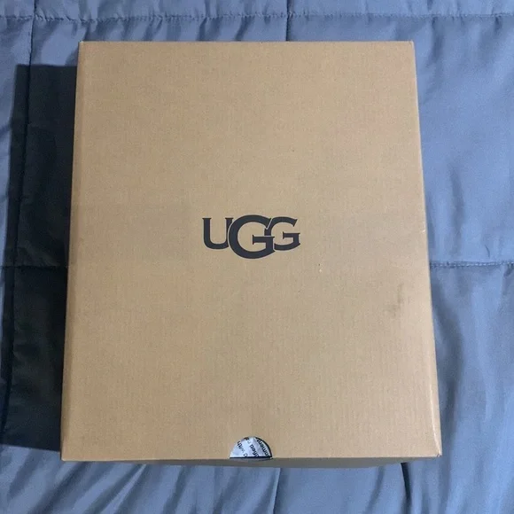 UGG Mini Bailey Bow II Platform Boots Grey Bailey Bow 2s Woman’s Size 10